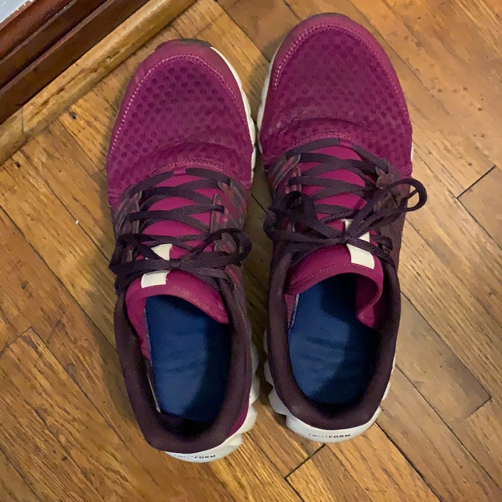 Reebok tennis shoes
